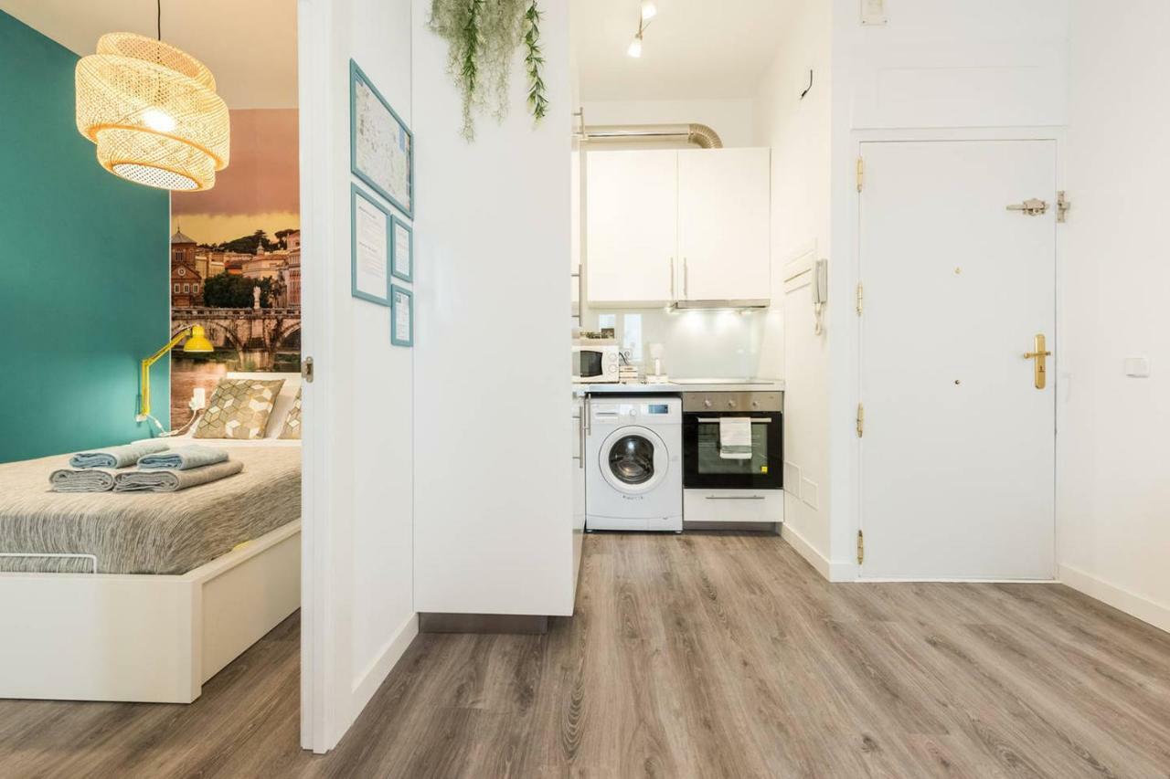 Piso En Calle Provisiones Madrid Eksteriør bilde